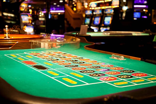 Mobile account support and live casino interface on johortoto