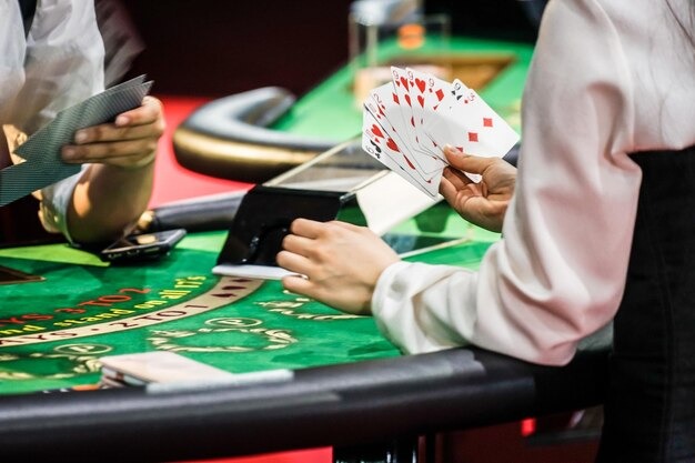Our johortoto Roulette live dealer table with wheel and layout view